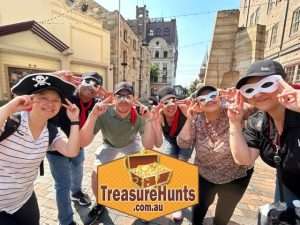 Staff team building activities that unite and connect employees to problem solve, communicate and buiold staff relationships whilst having fun and smiling, laughing together. Treasure Hunts and Scavenger hunts from conferences in Sydney